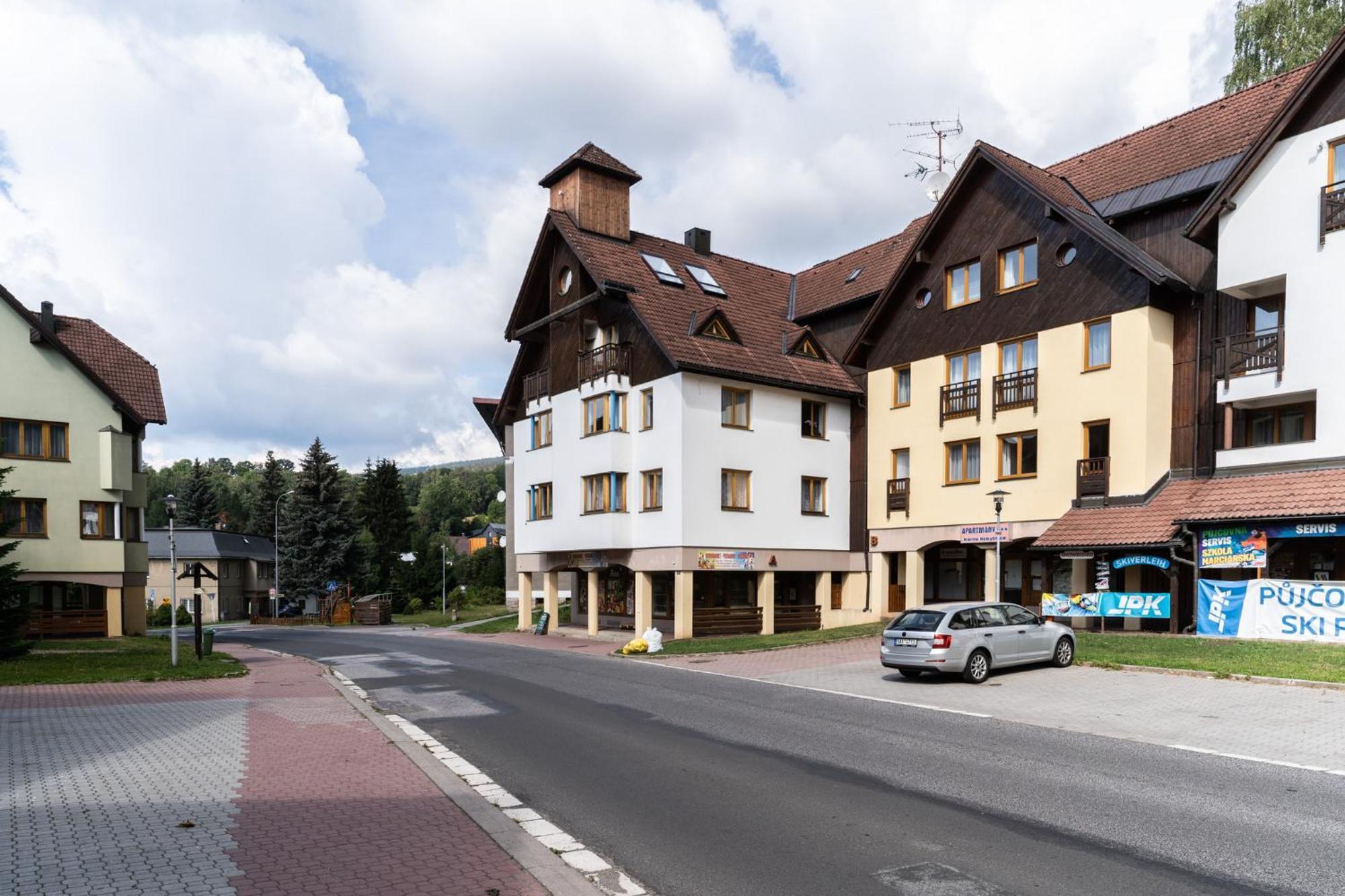Horsky Apartman Roky - Krkonose Rokytnice nad Jizerou Luaran gambar